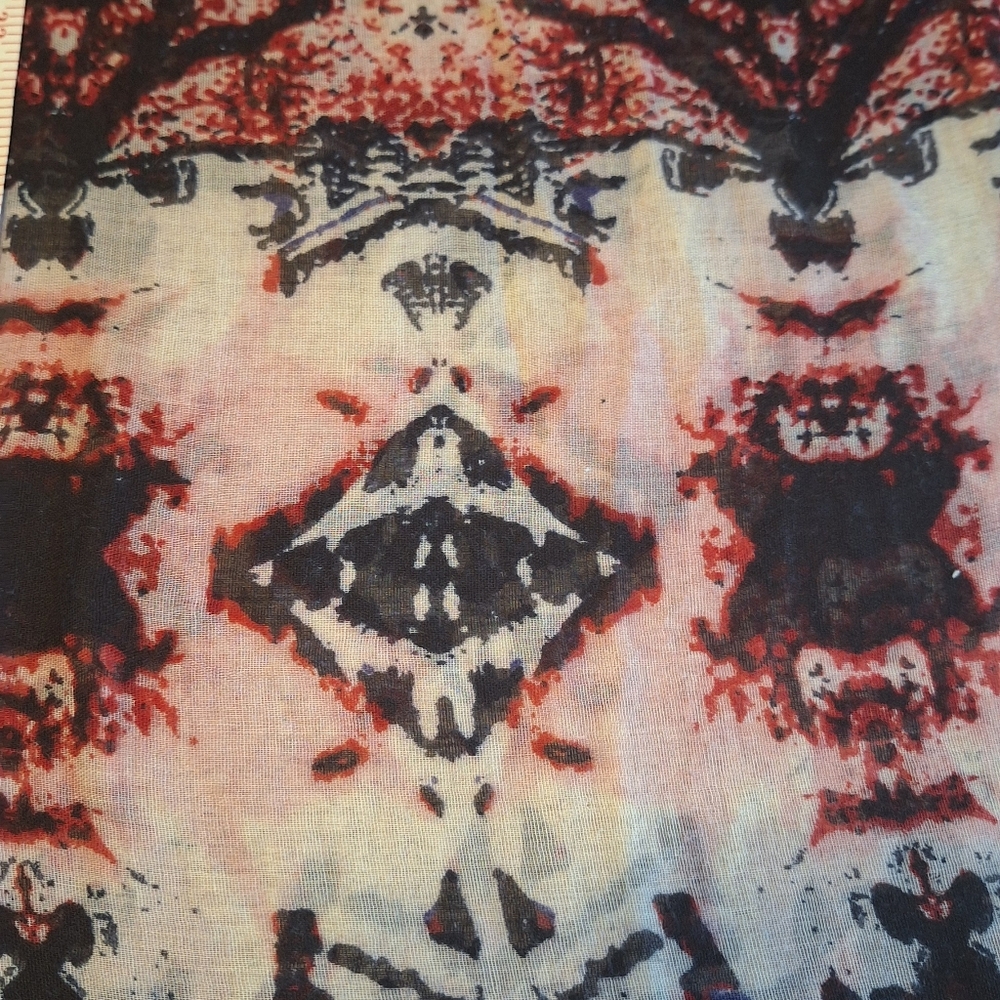 Symmetrical Print Bohemian Style Infinity Scarf - Picture 5 of 8